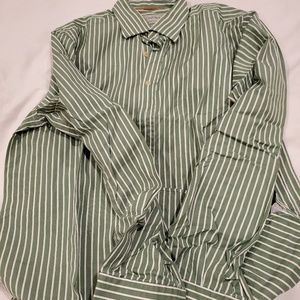 Maker and company green stripe long sleeve shirt
